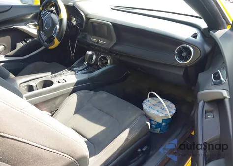 2018 Chevrolet Camaro 1Lt z USA, uszkodzony, nr VIN 1G1FB3DS9J0132900